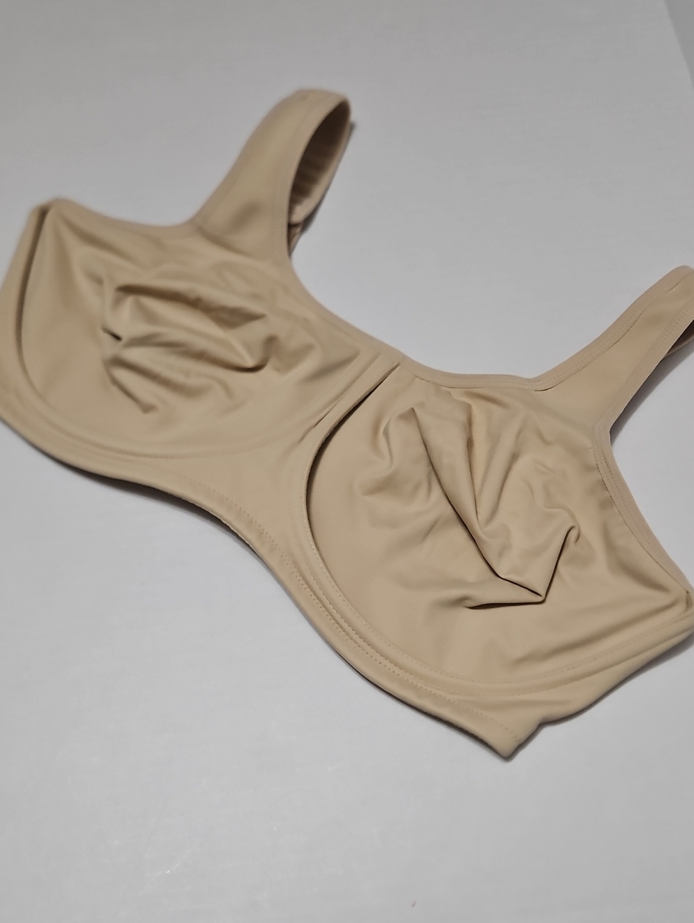 Wacoal Beige Underwire Support Full-Coverage Padless Bra Size 40DDD